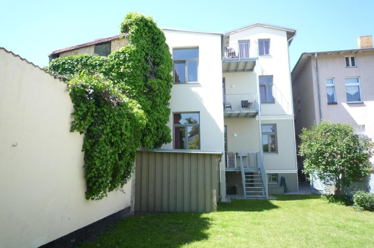 Villa Seevogel/Seeadler Rostock Buitenkant foto